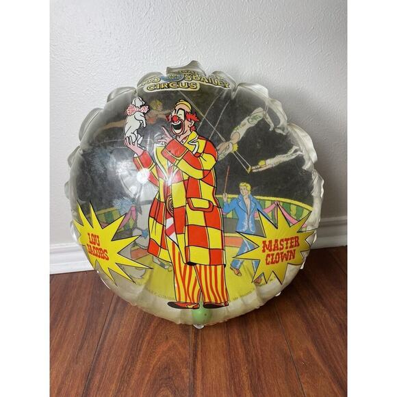 vintage ringling bros barnum & bailey circus Souvenir Toy Inflatable 3D W/ Bells - Picture 1 of 10